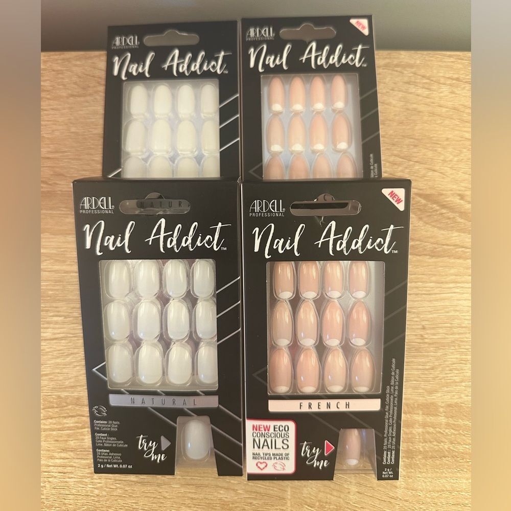 Ardell nail  addict